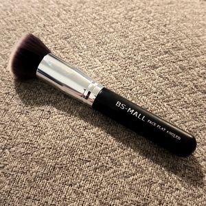 BS-Mall Face Flat Angled Brush
